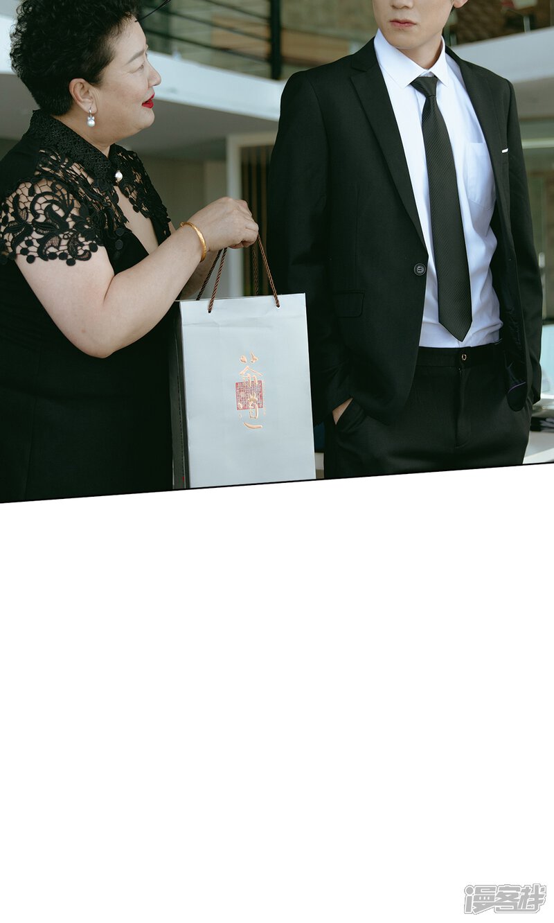 第53话路总出面-万丈光芒不及你（真人漫）-传奇漫业（第18张）